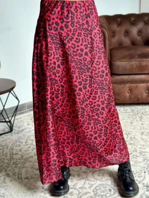  Leopard rouge